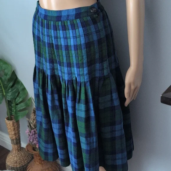 Vintage ALJEAN Canada 100% Wool Plaid Pleated Skirt Fits Size XXS - Picture 5 of 14